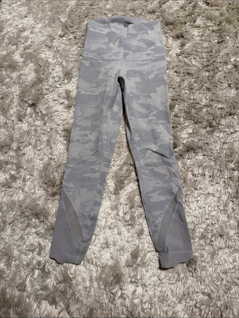 Lululemon light blue grey camouflage scalloped ankles